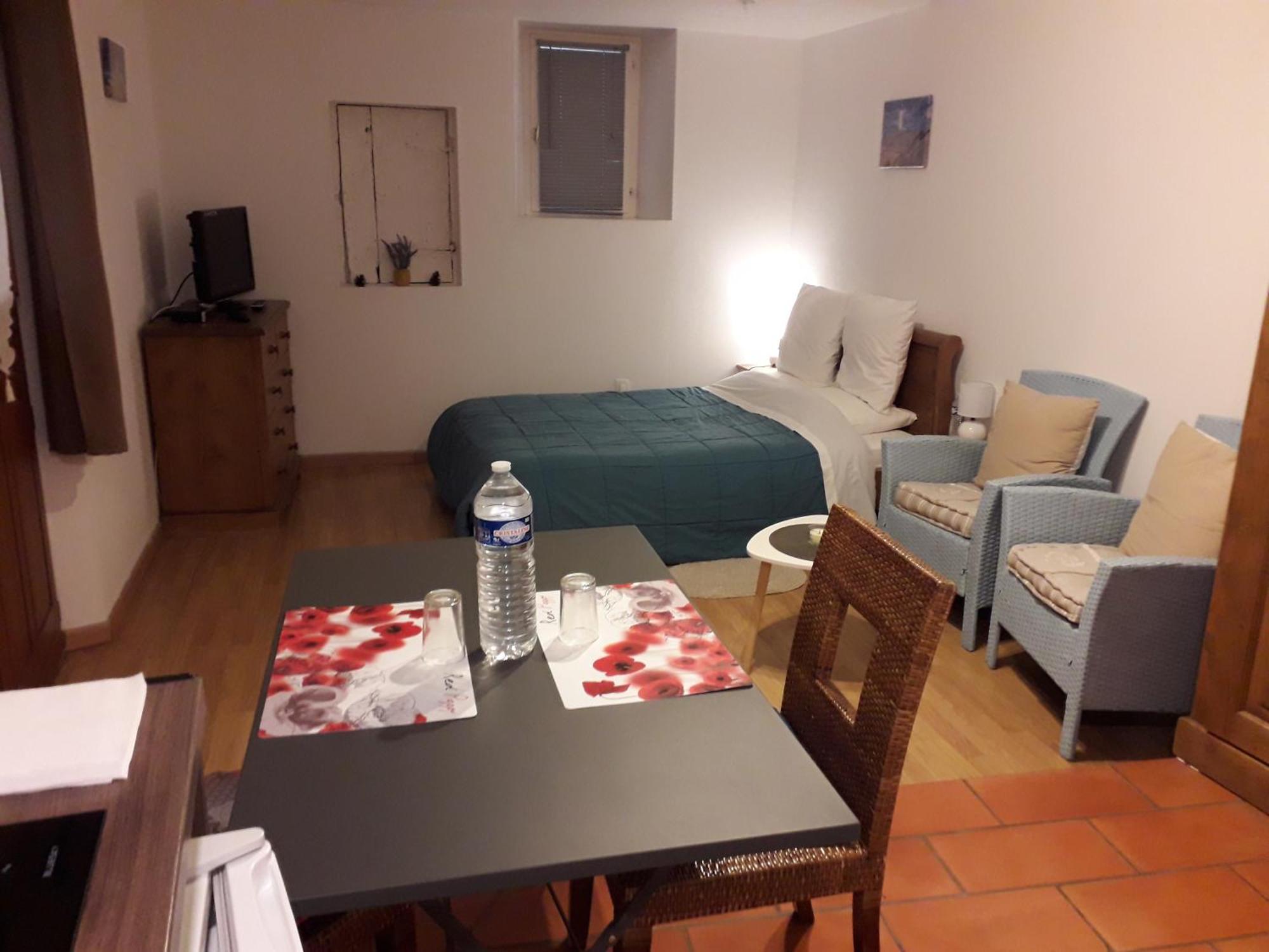 Appart-Hotel Residence Maloc Malaucene Bagian luar foto